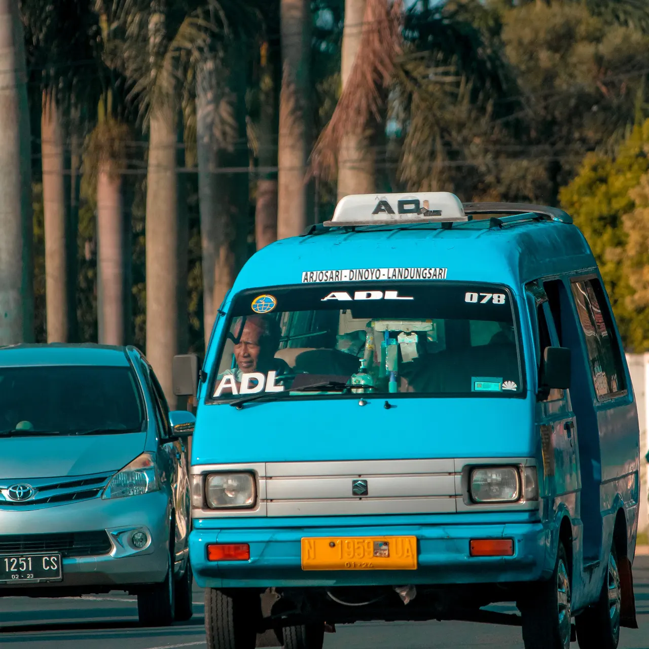 Malang City Transportation ADL. Photo by Aldrin Rachman Pradana on Unsplash